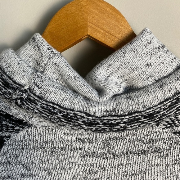 GUILTY Women's Gray/Black Nordic Acrylic Long Sleeve Lightweight Sweater Medium - Picture 7 of 14